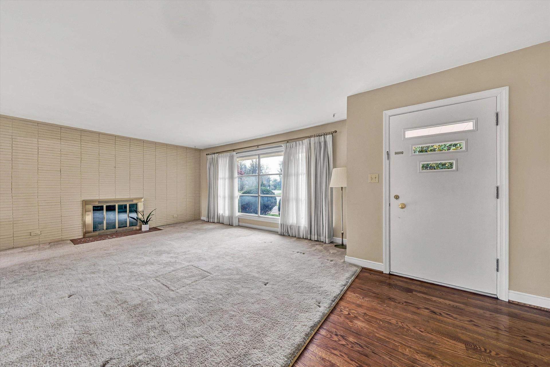 607 Lou Ann ST - Photo 9