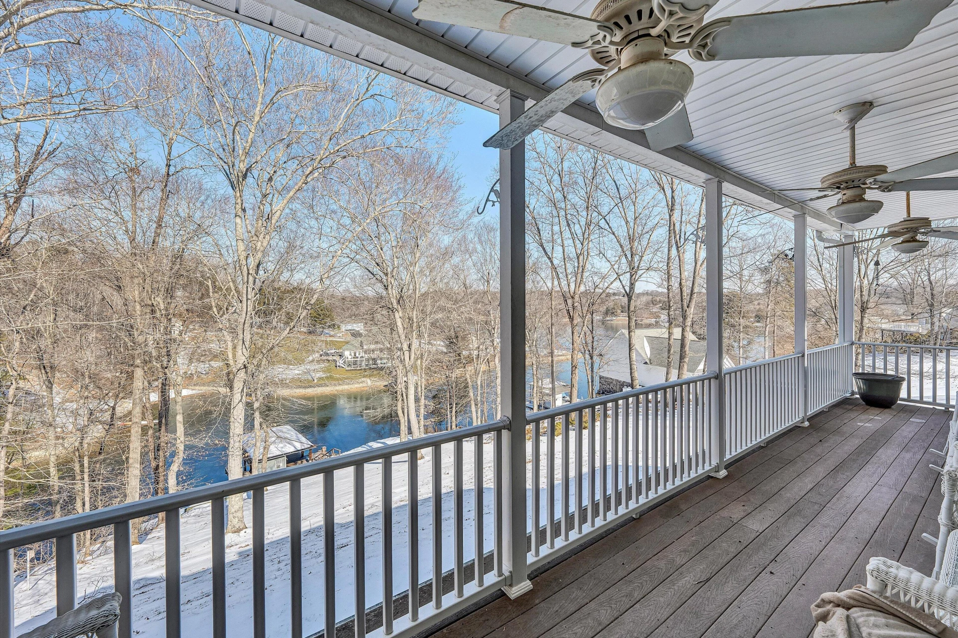 353 Deerpath DR - Photo 34
