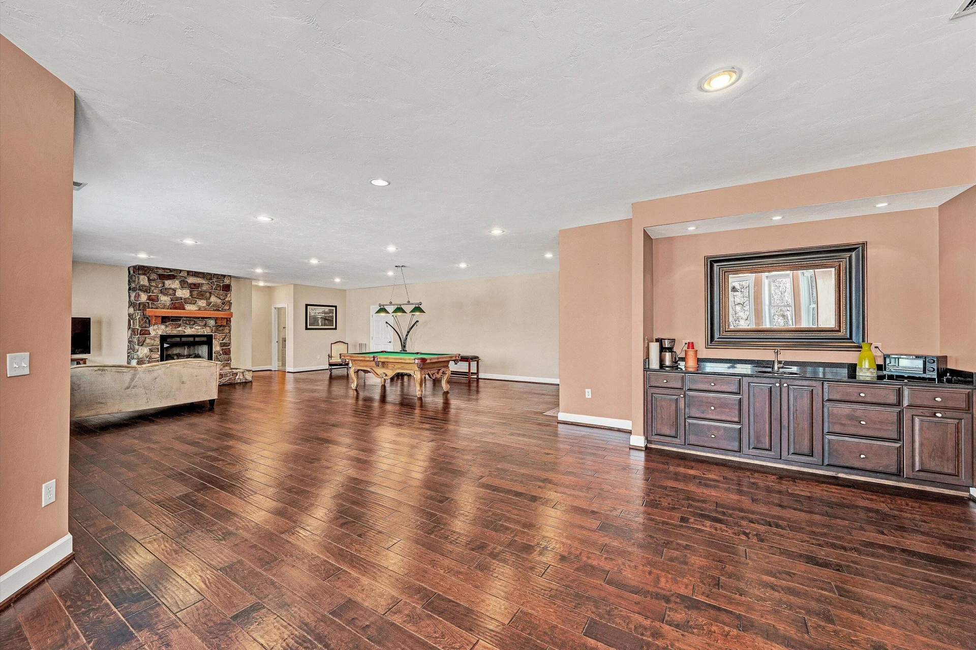 353 Deerpath DR - Photo 43