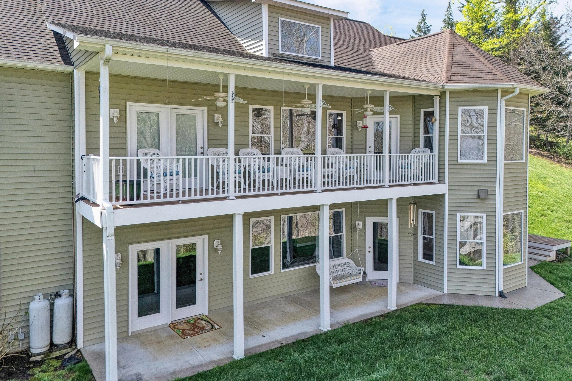 353 Deerpath DR - Photo 58
