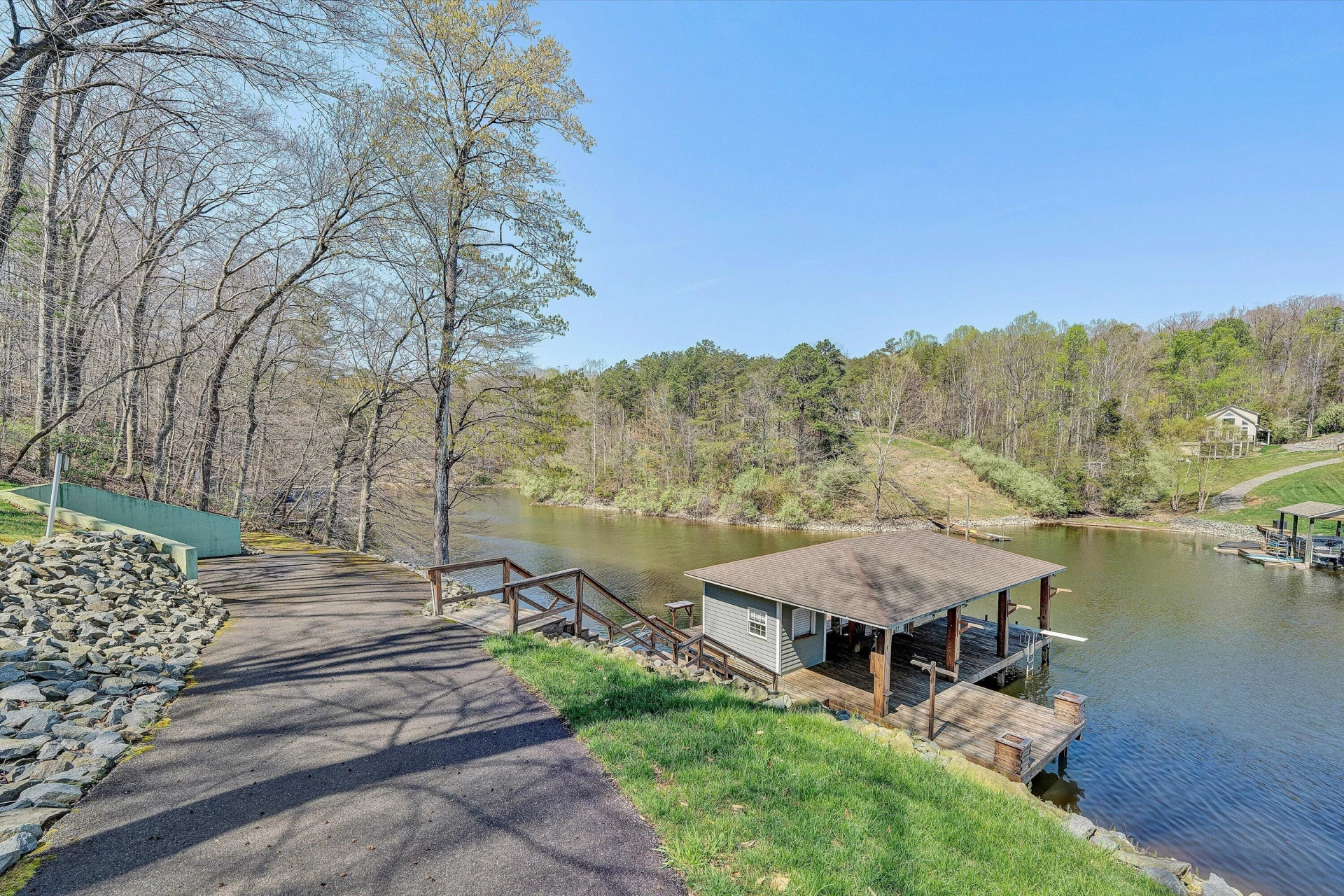 353 Deerpath DR - Photo 62