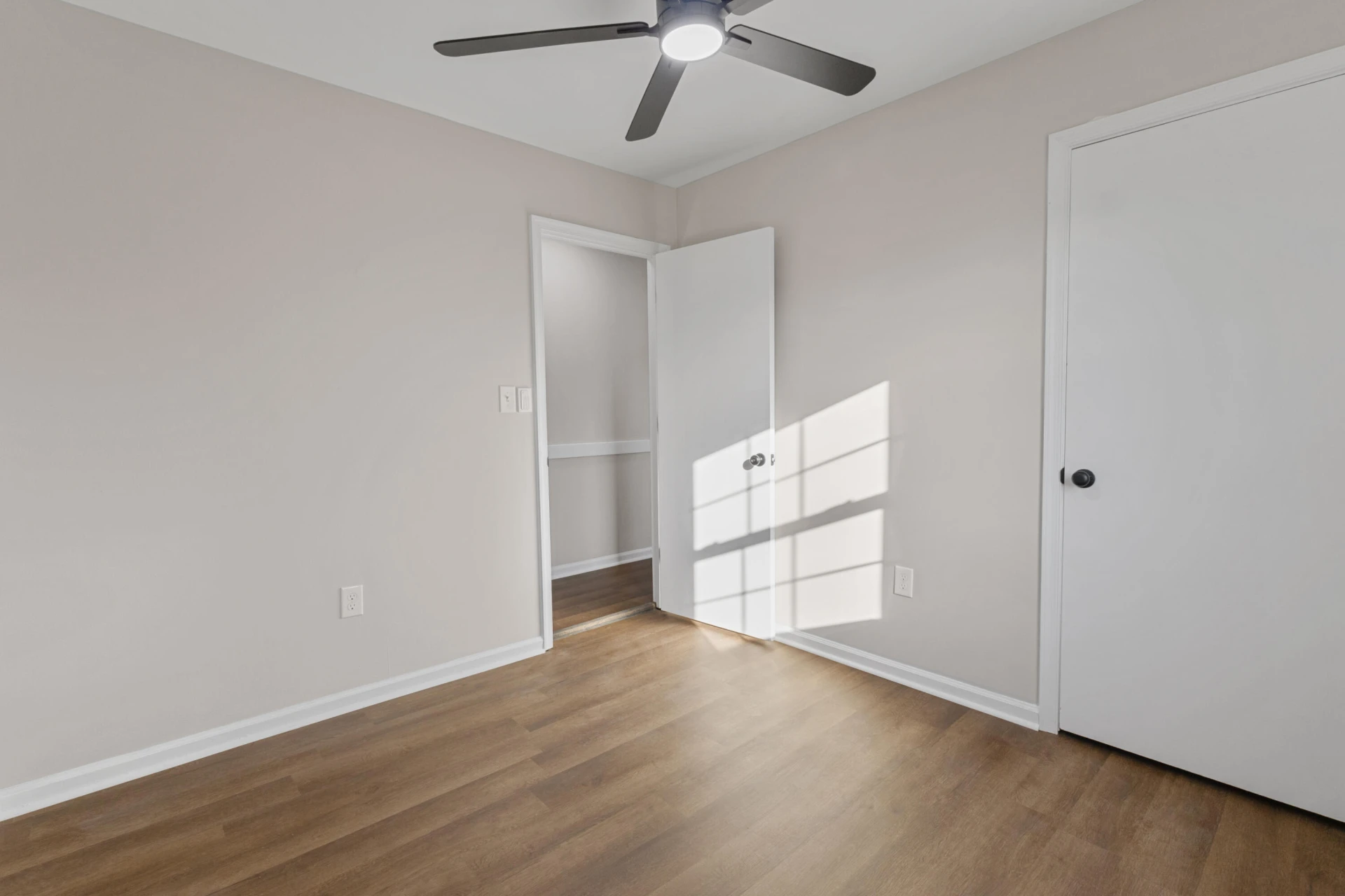 3053 Woodway RD - Photo 14