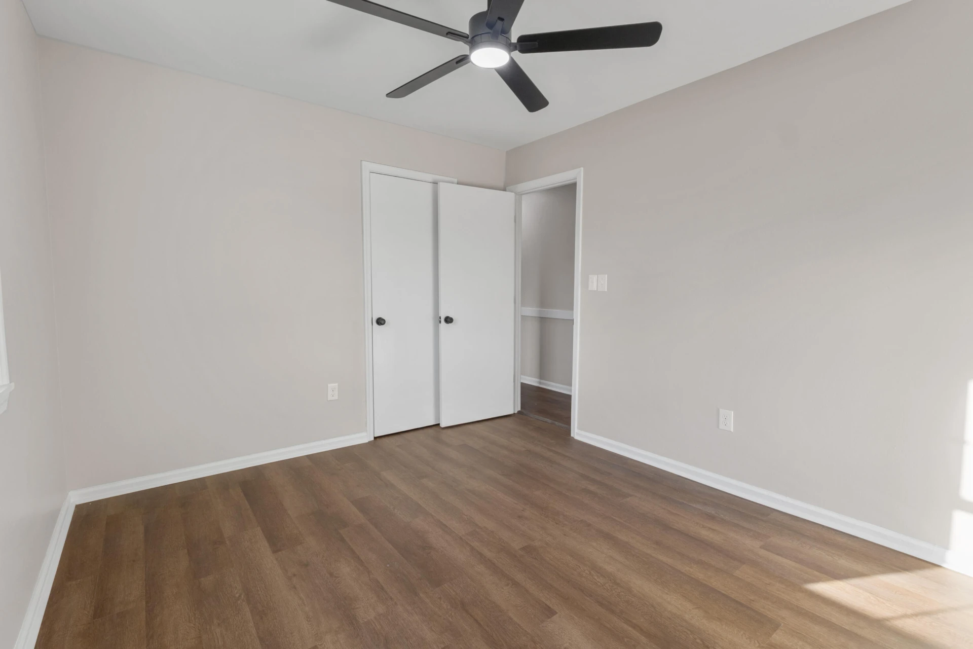 3053 Woodway RD - Photo 17
