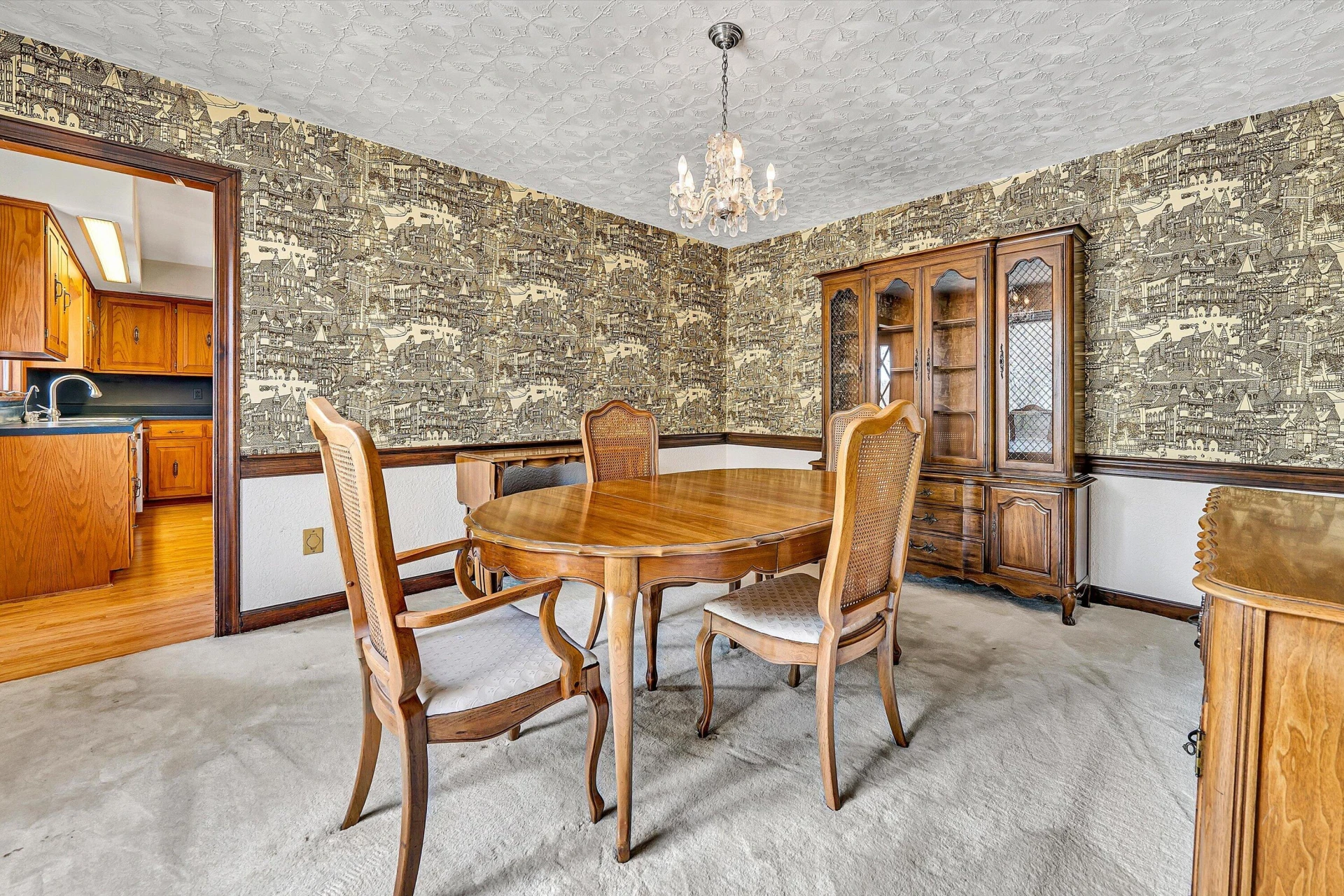 6051 Lakemont DR - Photo 15