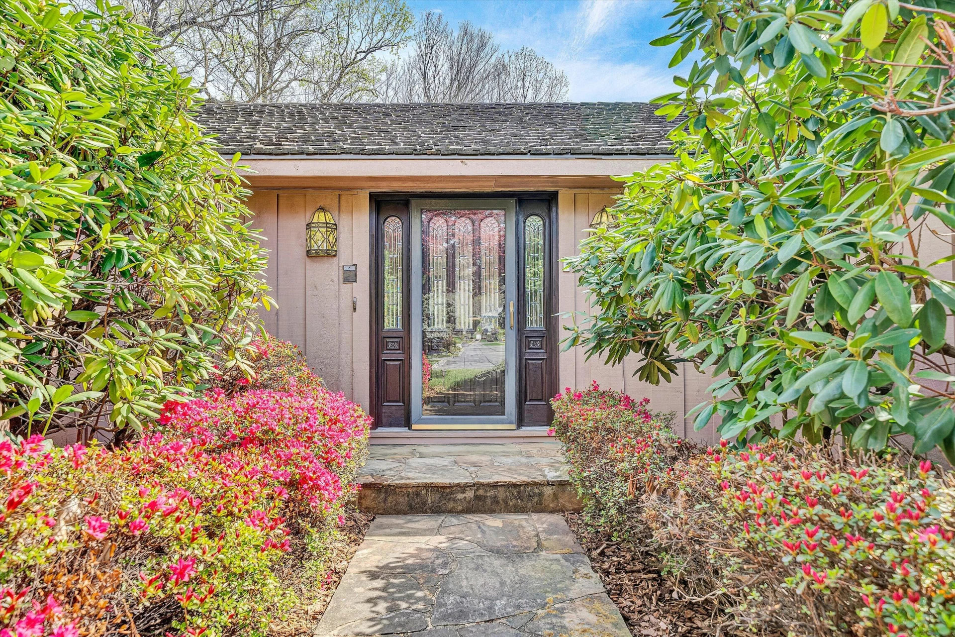 6051 Lakemont DR - Photo 8