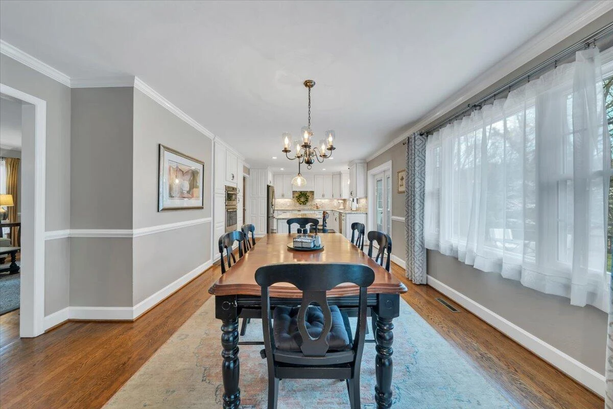 702 Marion LN - Photo 15