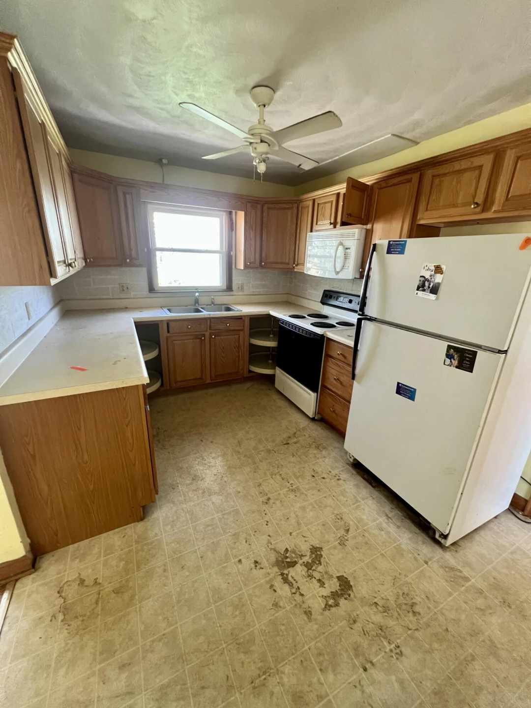 984 Colbourne AVE - Photo 10