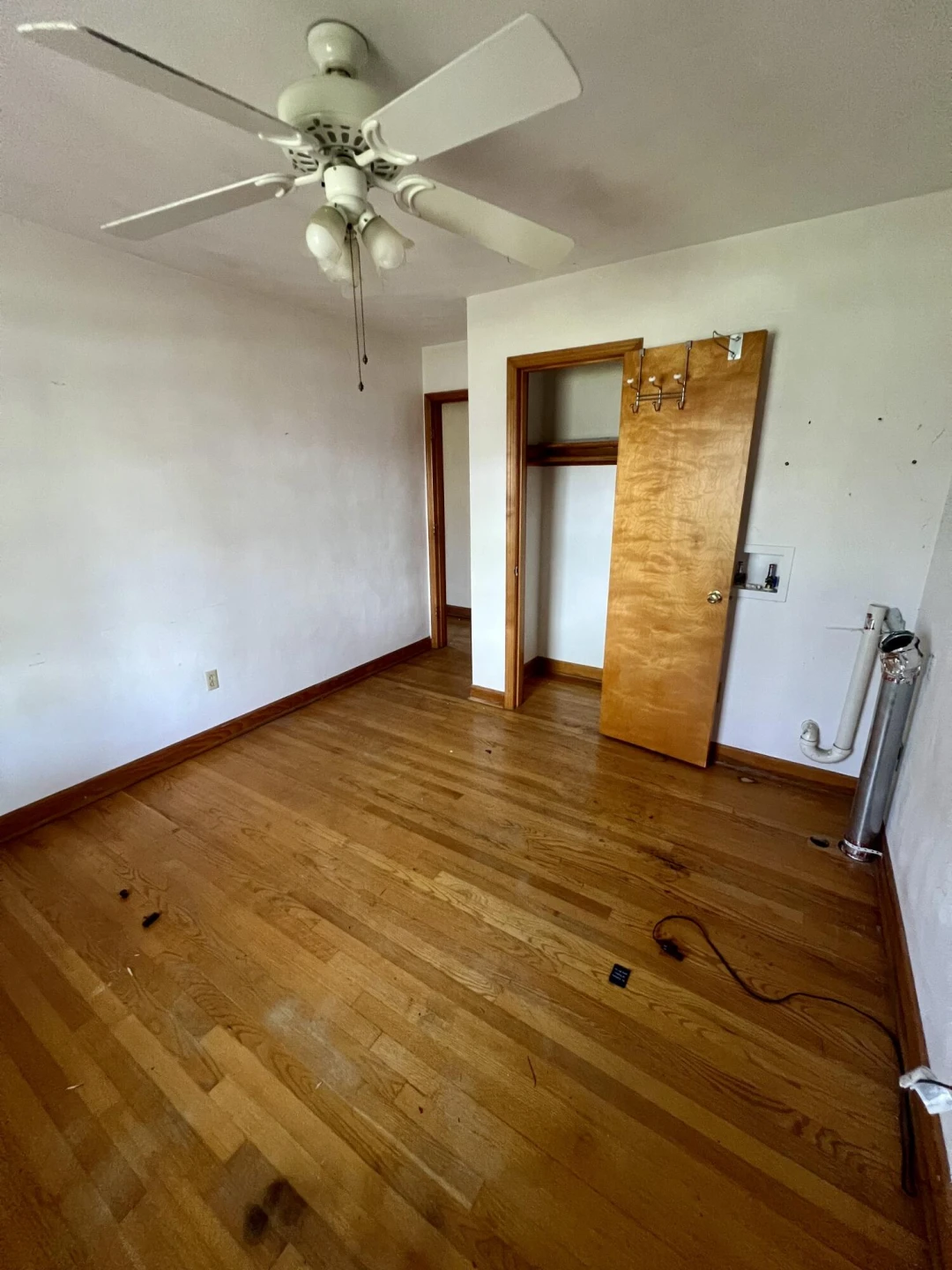 984 Colbourne AVE - Photo 13