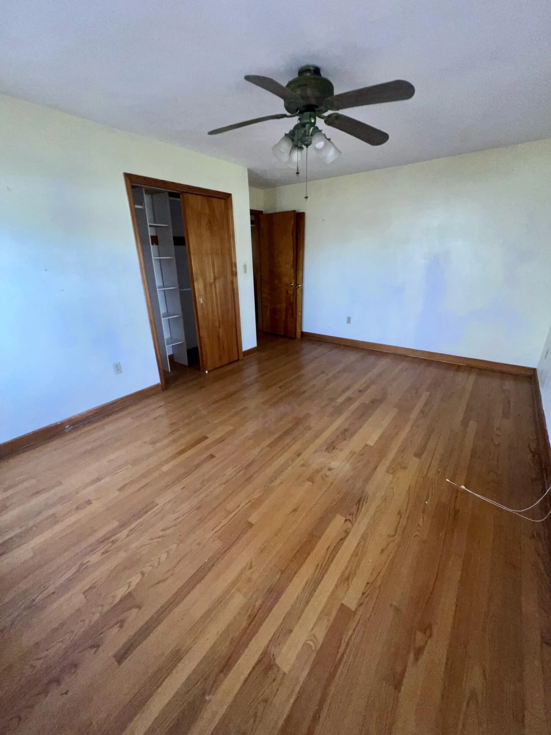 984 Colbourne AVE - Photo 14