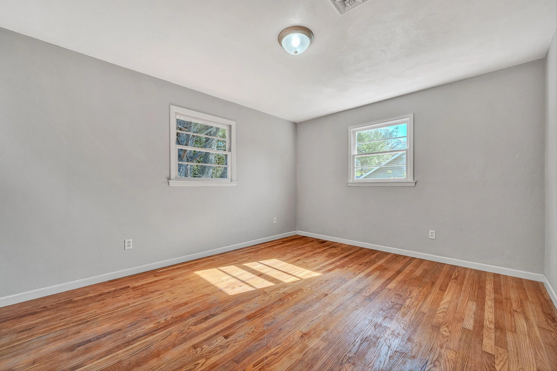 58 Lakeland CIR - Photo 14