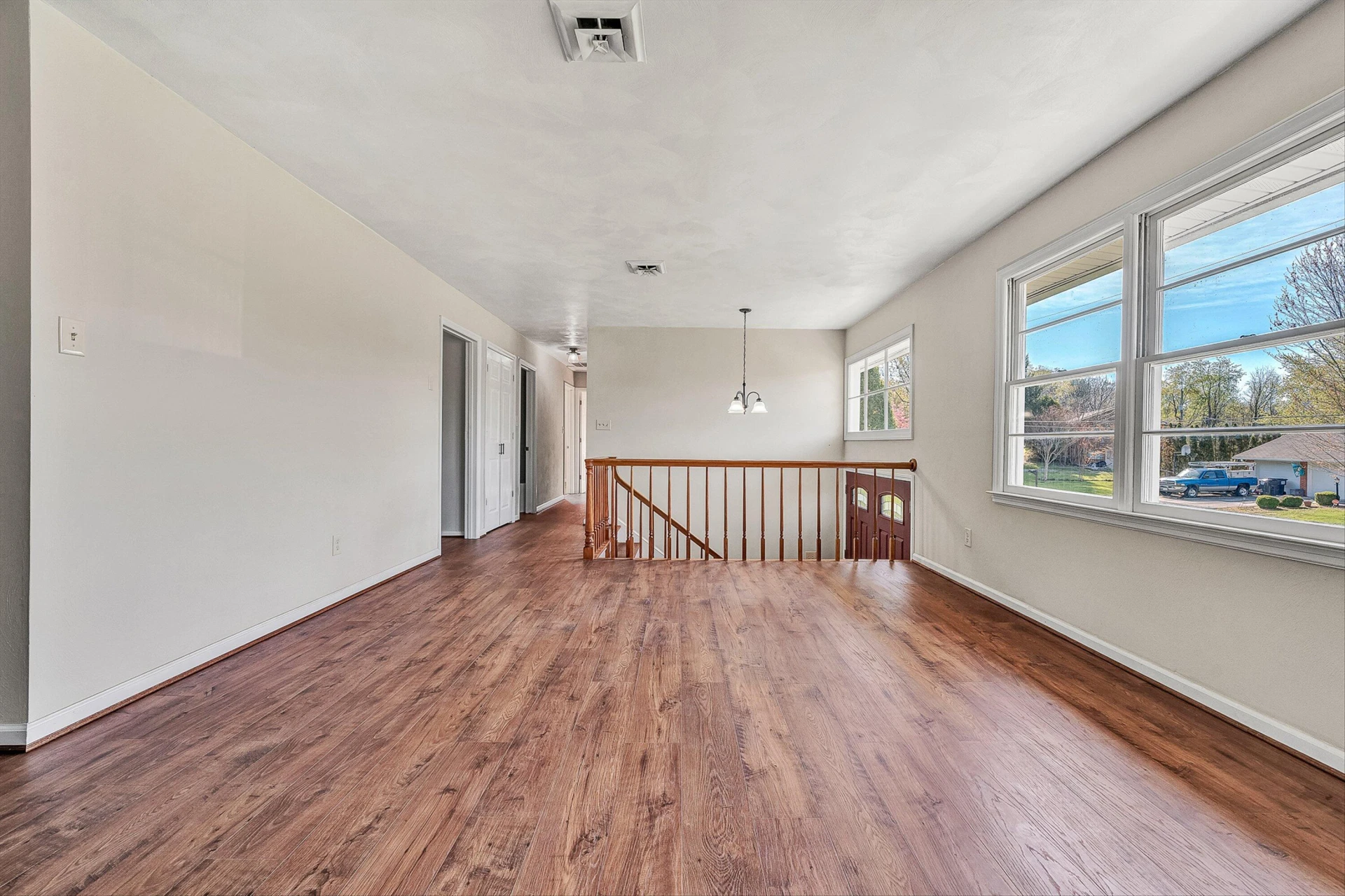 58 Lakeland CIR - Photo 6