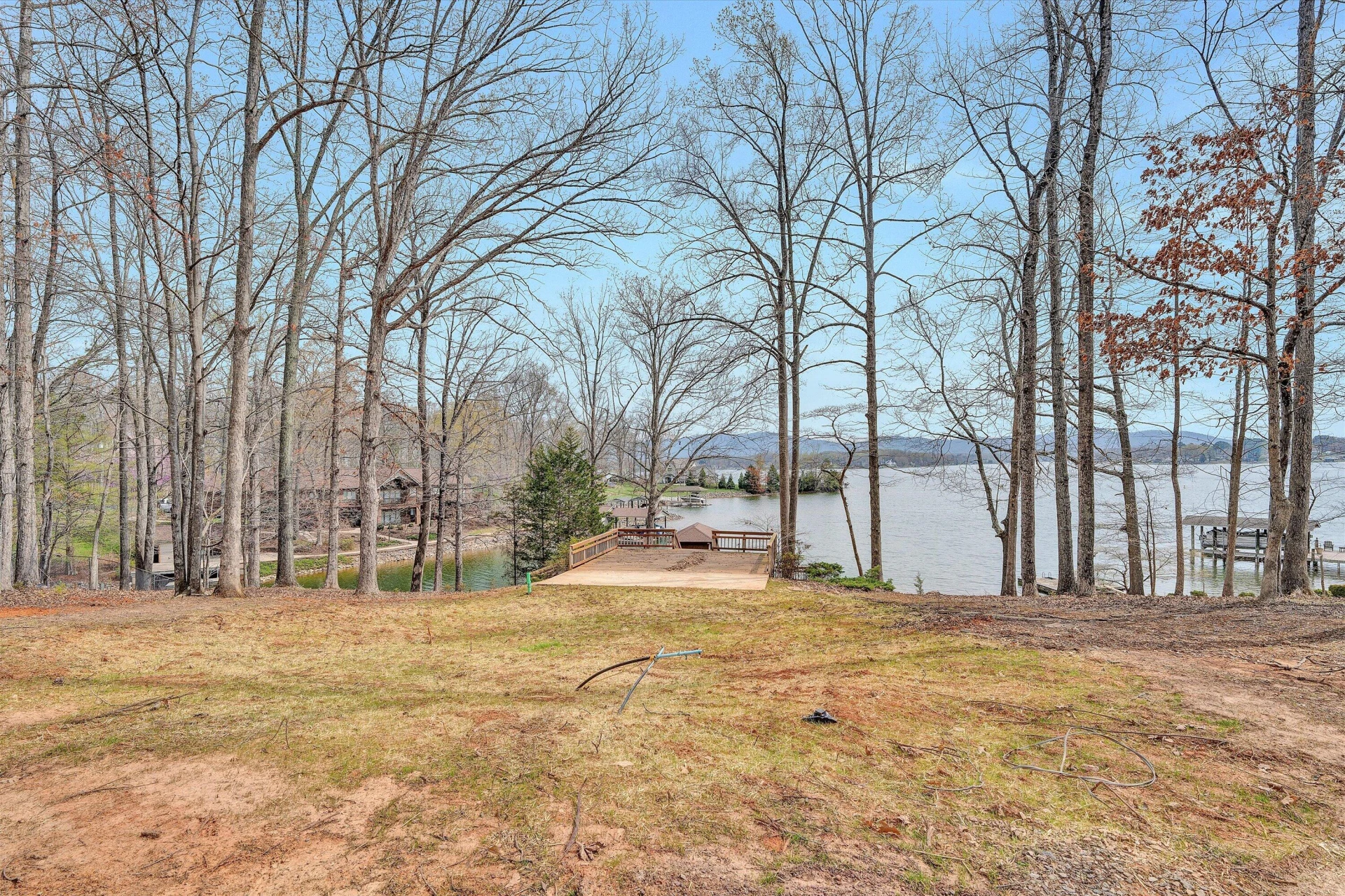 136 Belle Isle RD