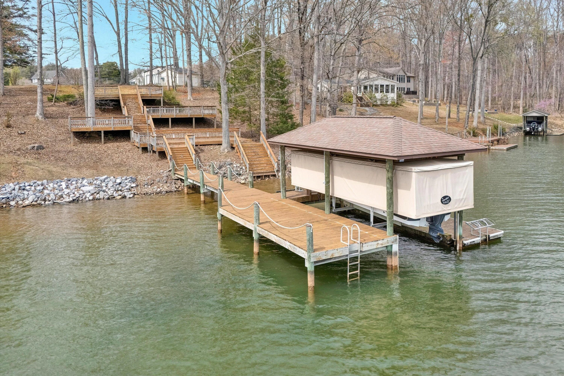 136 Belle Isle RD - Photo 15