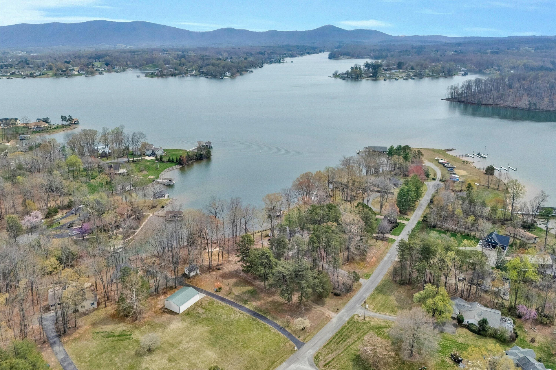 136 Belle Isle RD - Photo 29