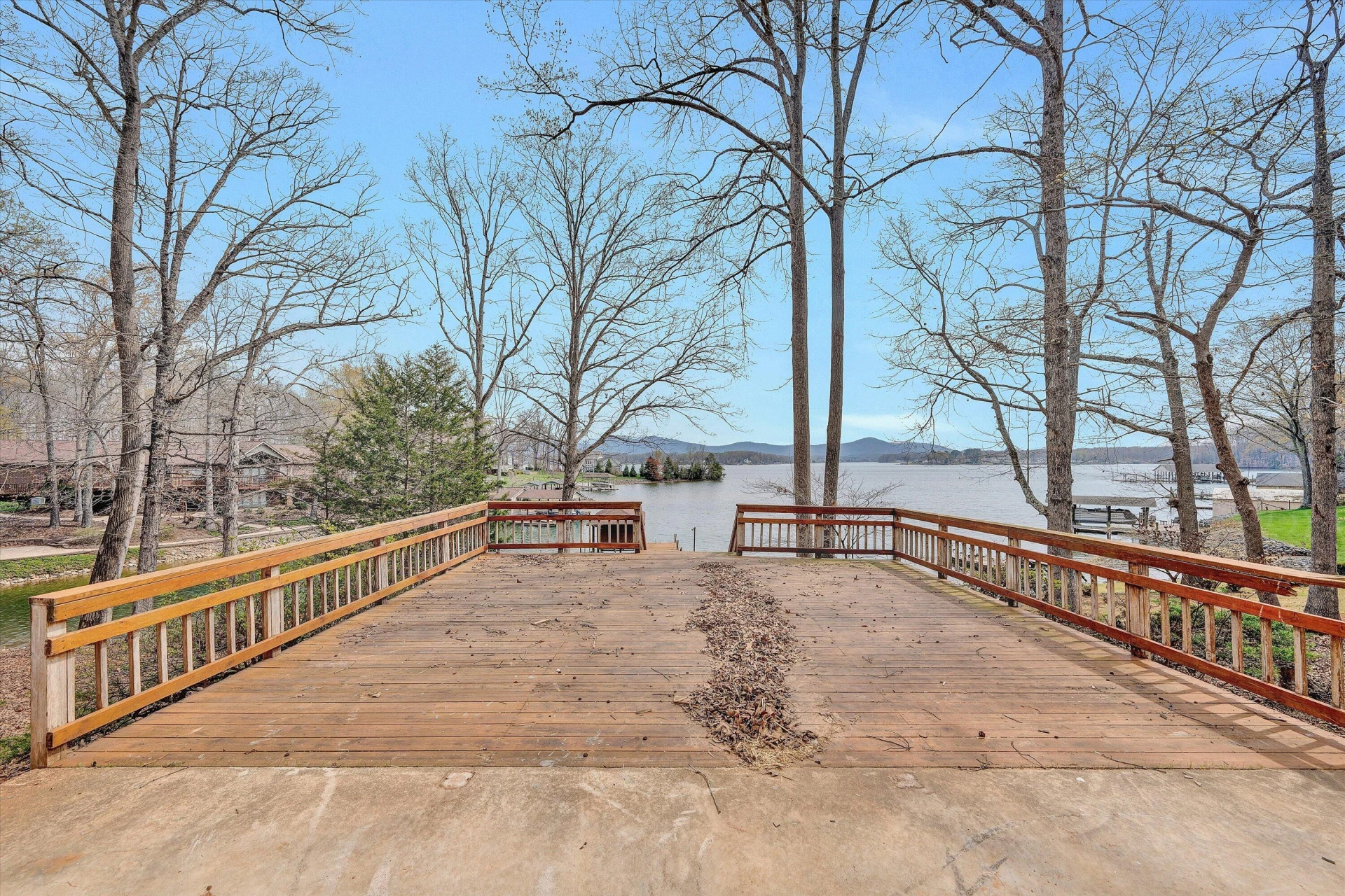 136 Belle Isle RD - Photo 4