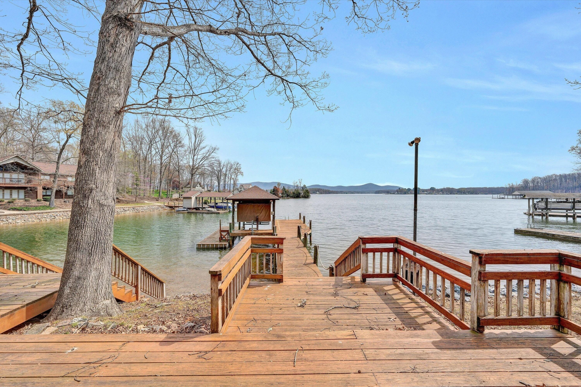 136 Belle Isle RD - Photo 8