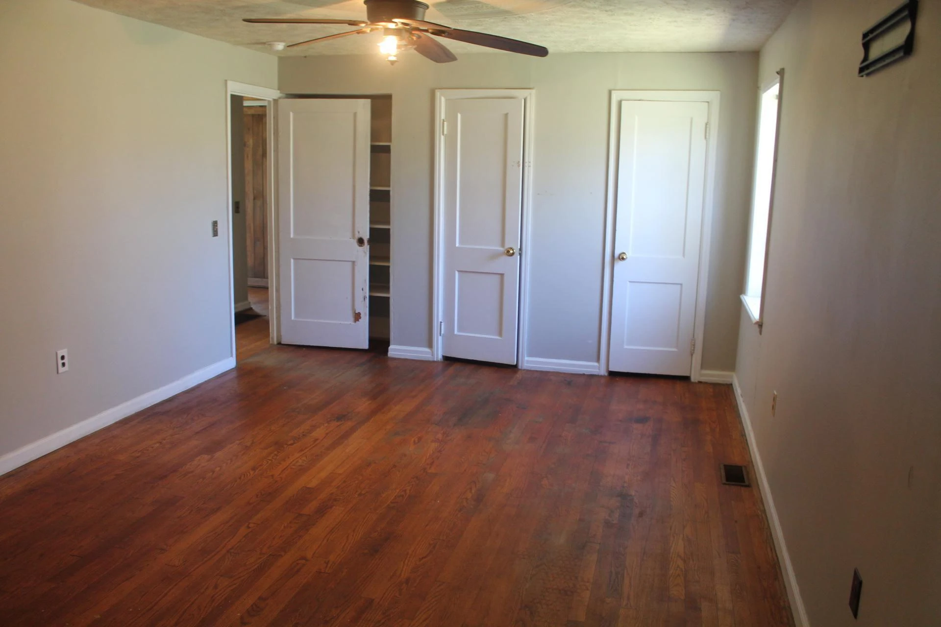 1596 Fort Chiswell RD - Photo 16