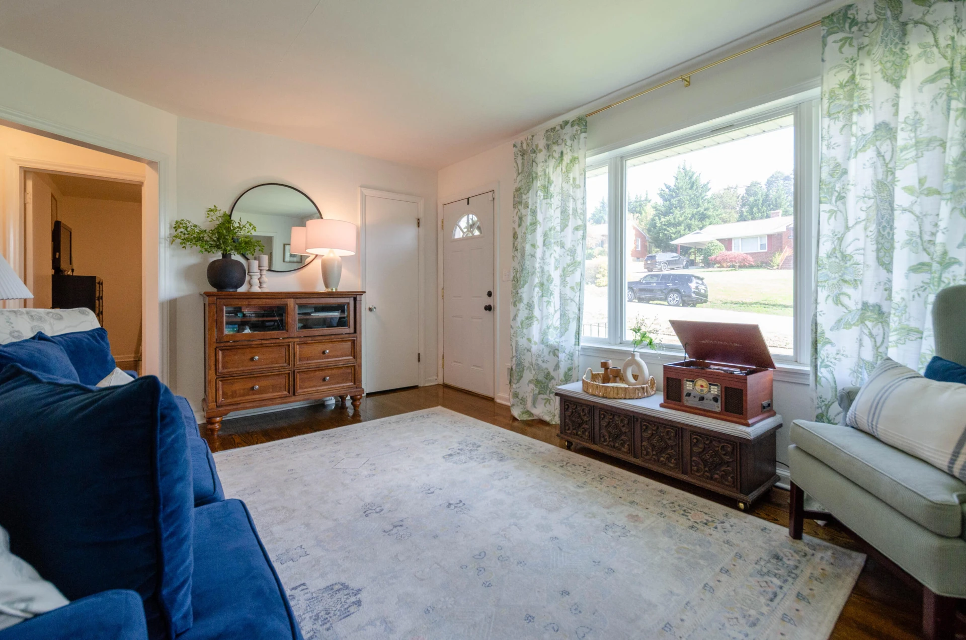 3823 Green Valley DR - Photo 4