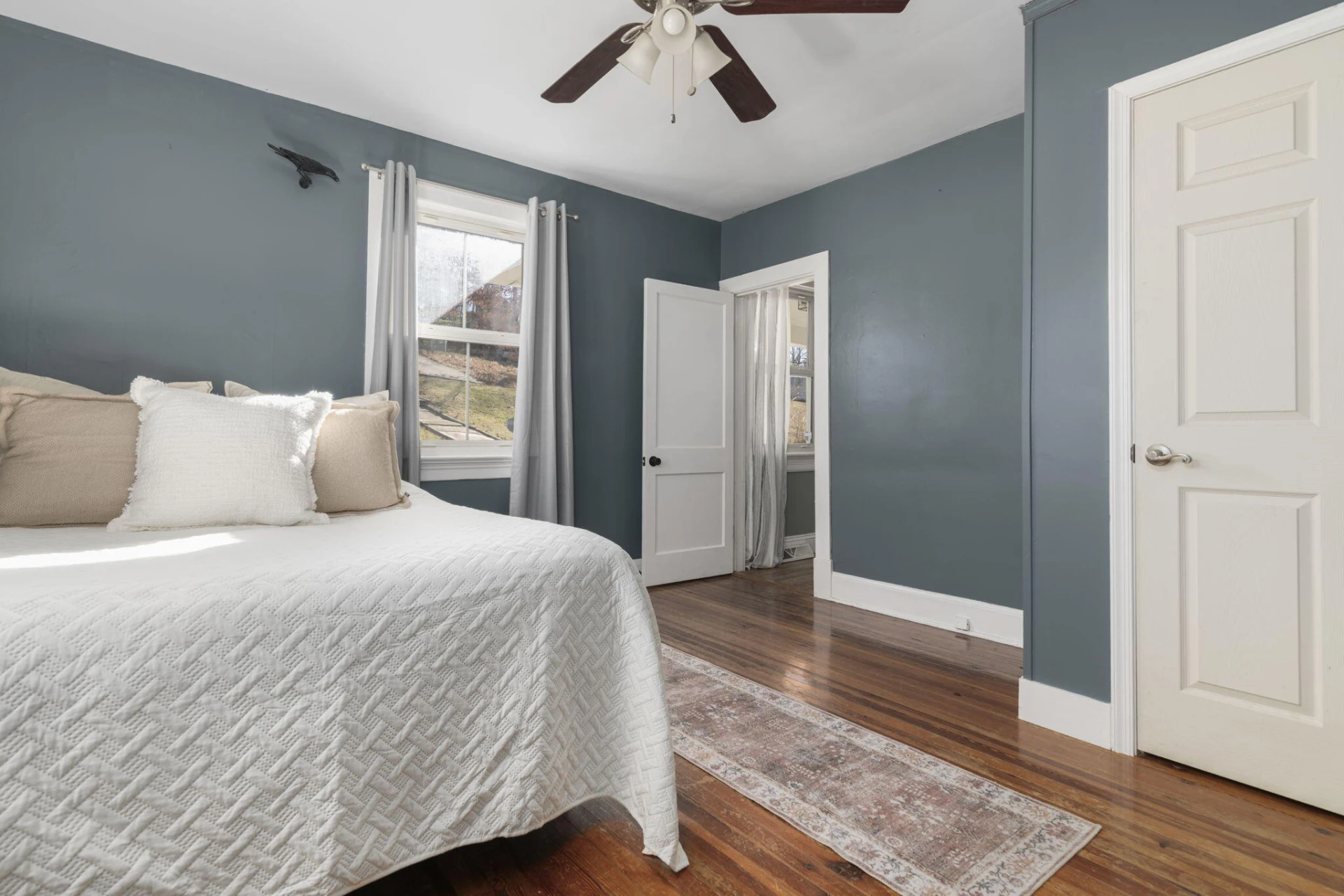 525 Monticello AVE - Photo 18