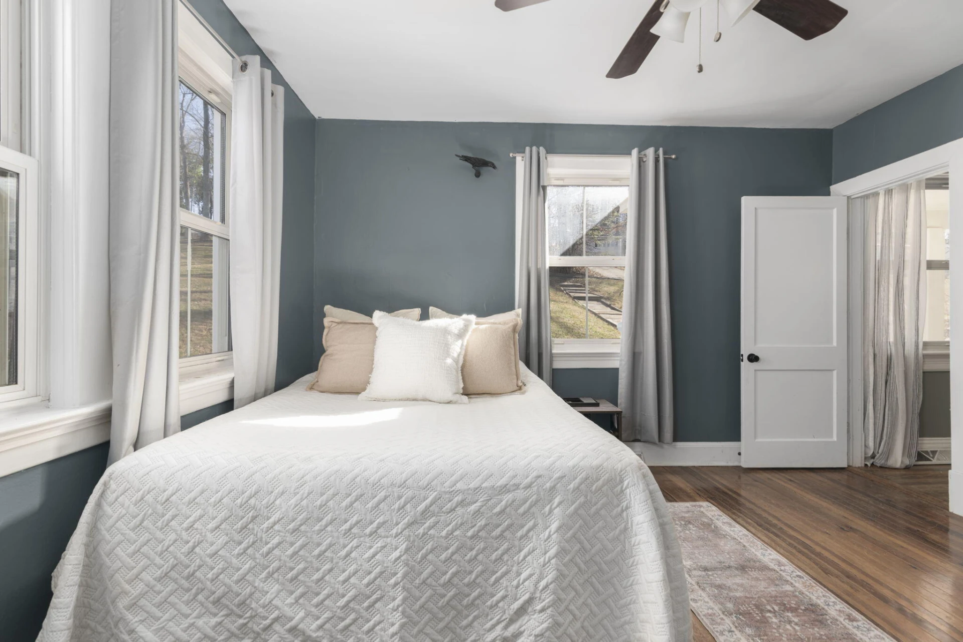 525 Monticello AVE - Photo 19