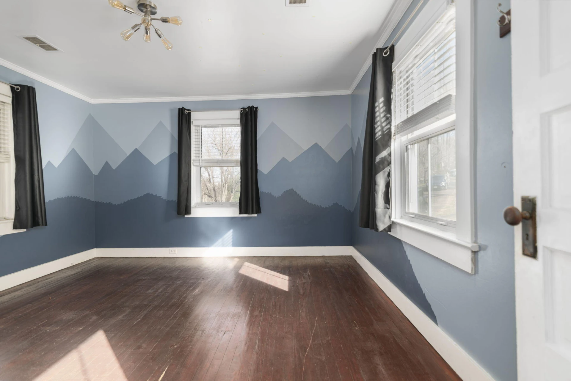 525 Monticello AVE - Photo 27
