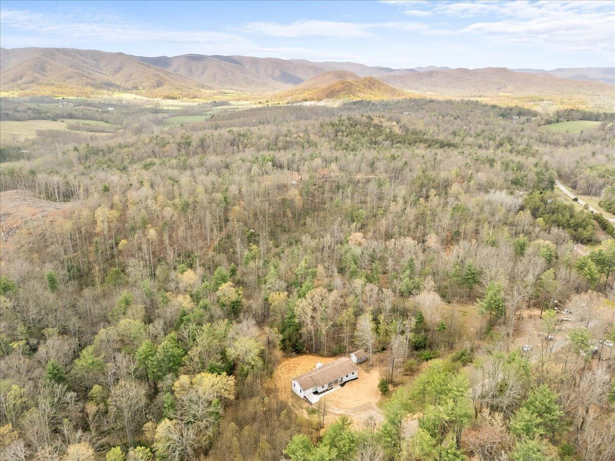 133 Starling LN - Photo 10