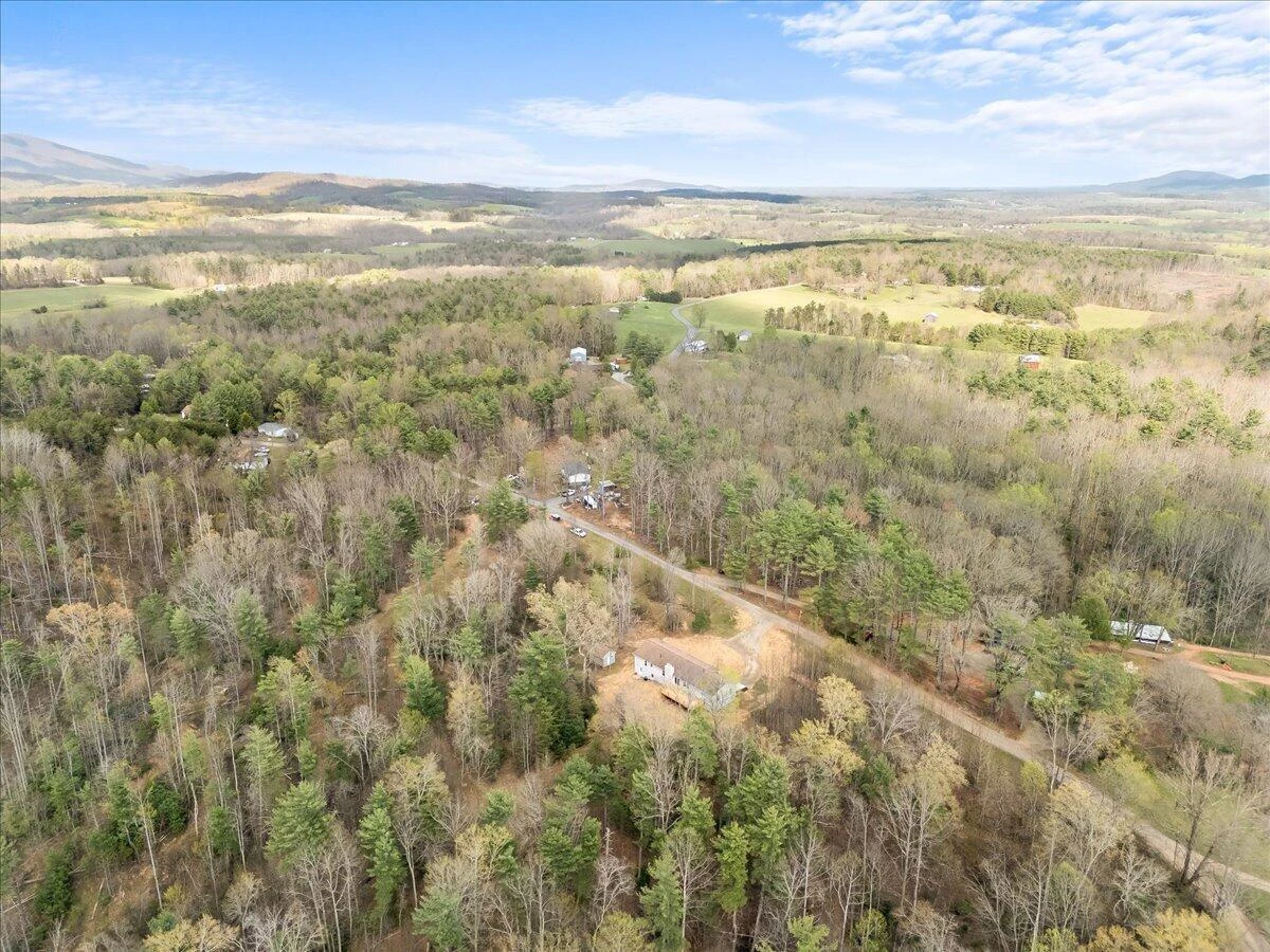 133 Starling LN - Photo 48