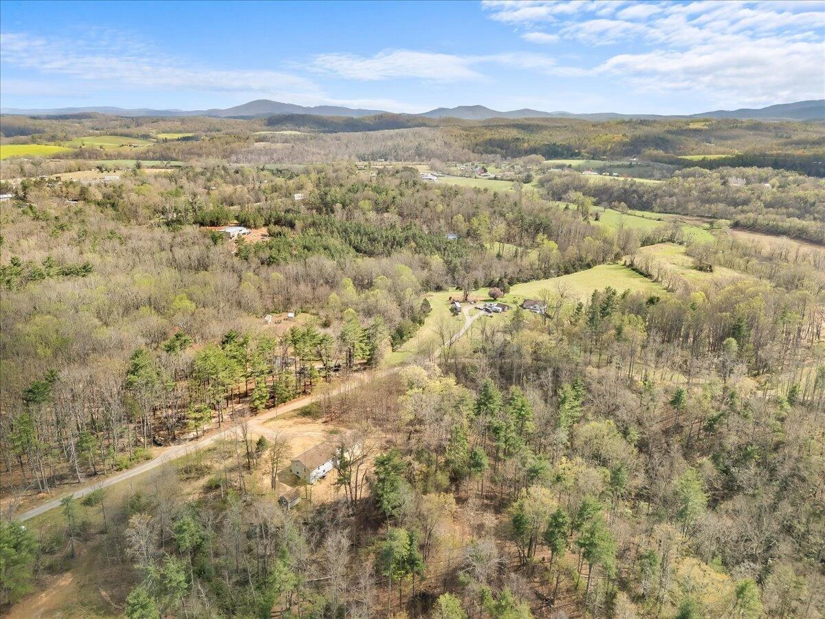 133 Starling LN - Photo 49