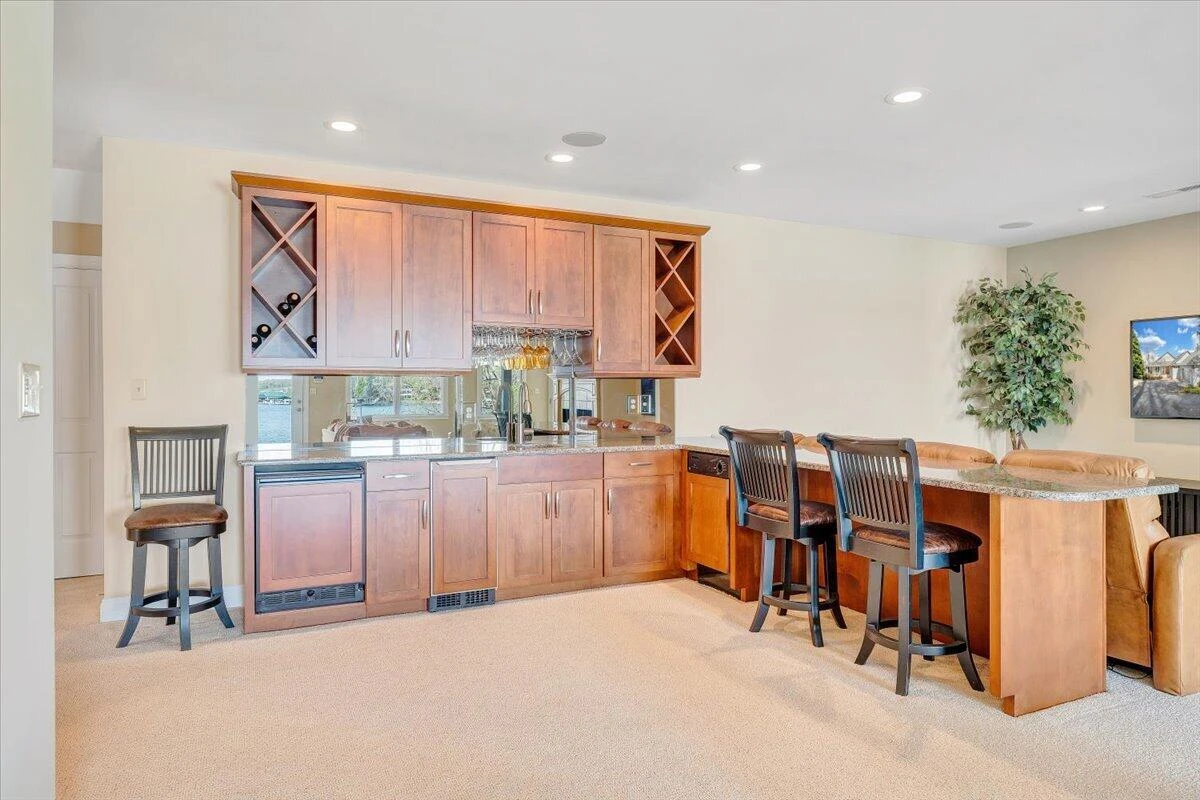 8599 Burnt Chimney RD - Photo 102