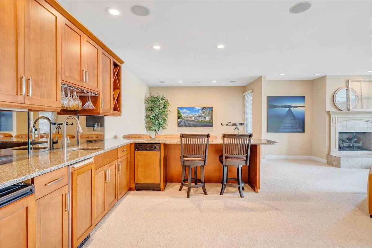 8599 Burnt Chimney RD - Photo 104