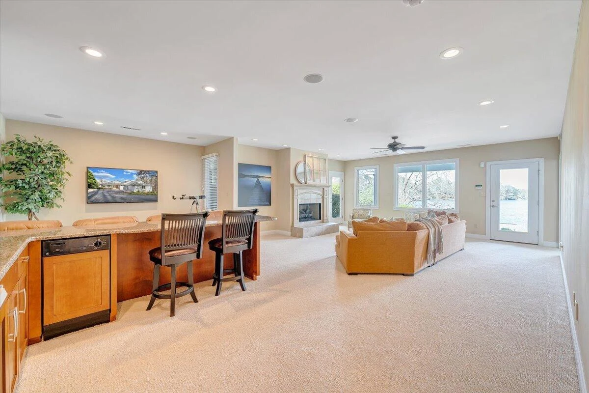 8599 Burnt Chimney RD - Photo 105
