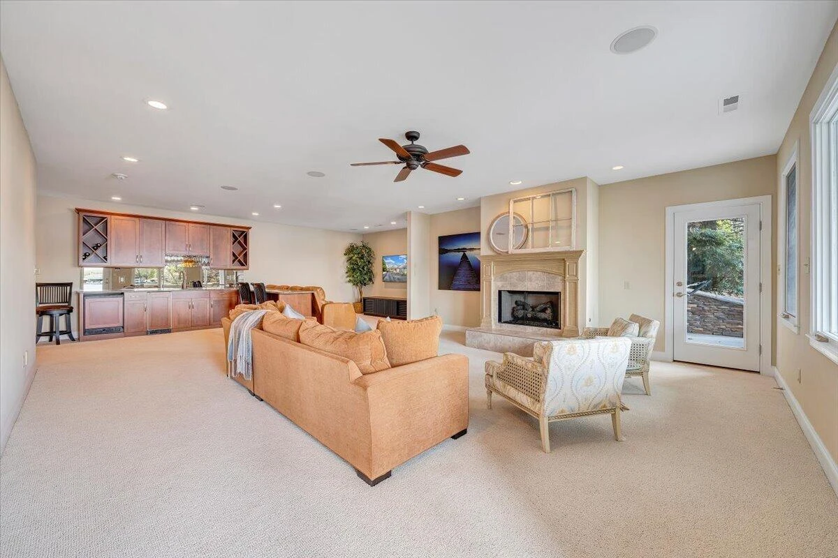 8599 Burnt Chimney RD - Photo 114