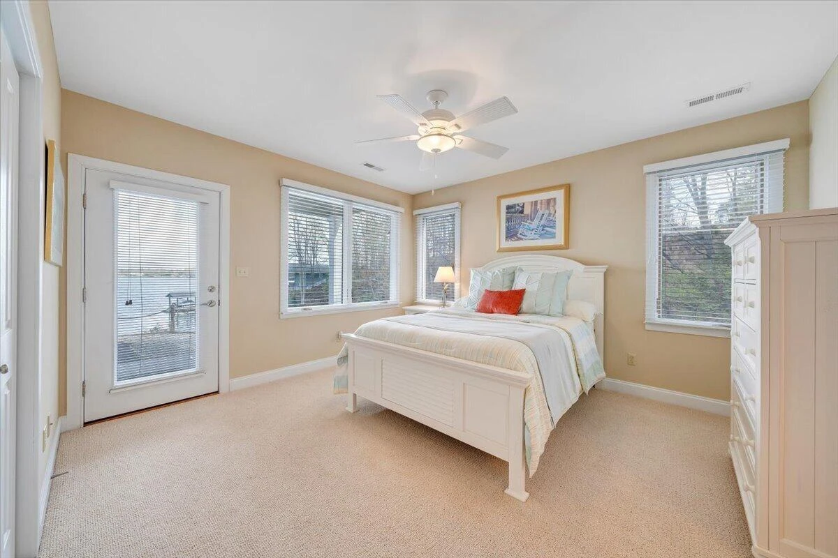 8599 Burnt Chimney RD - Photo 127