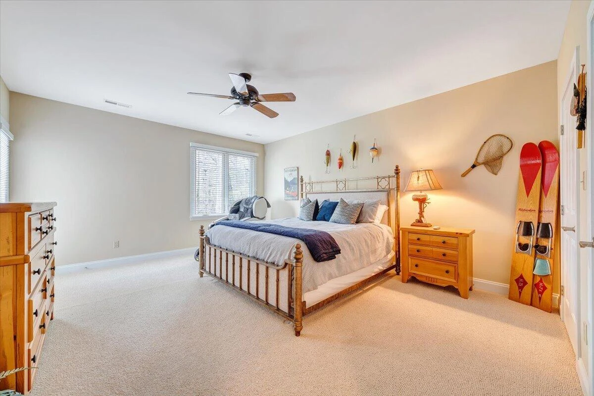 8599 Burnt Chimney RD - Photo 135