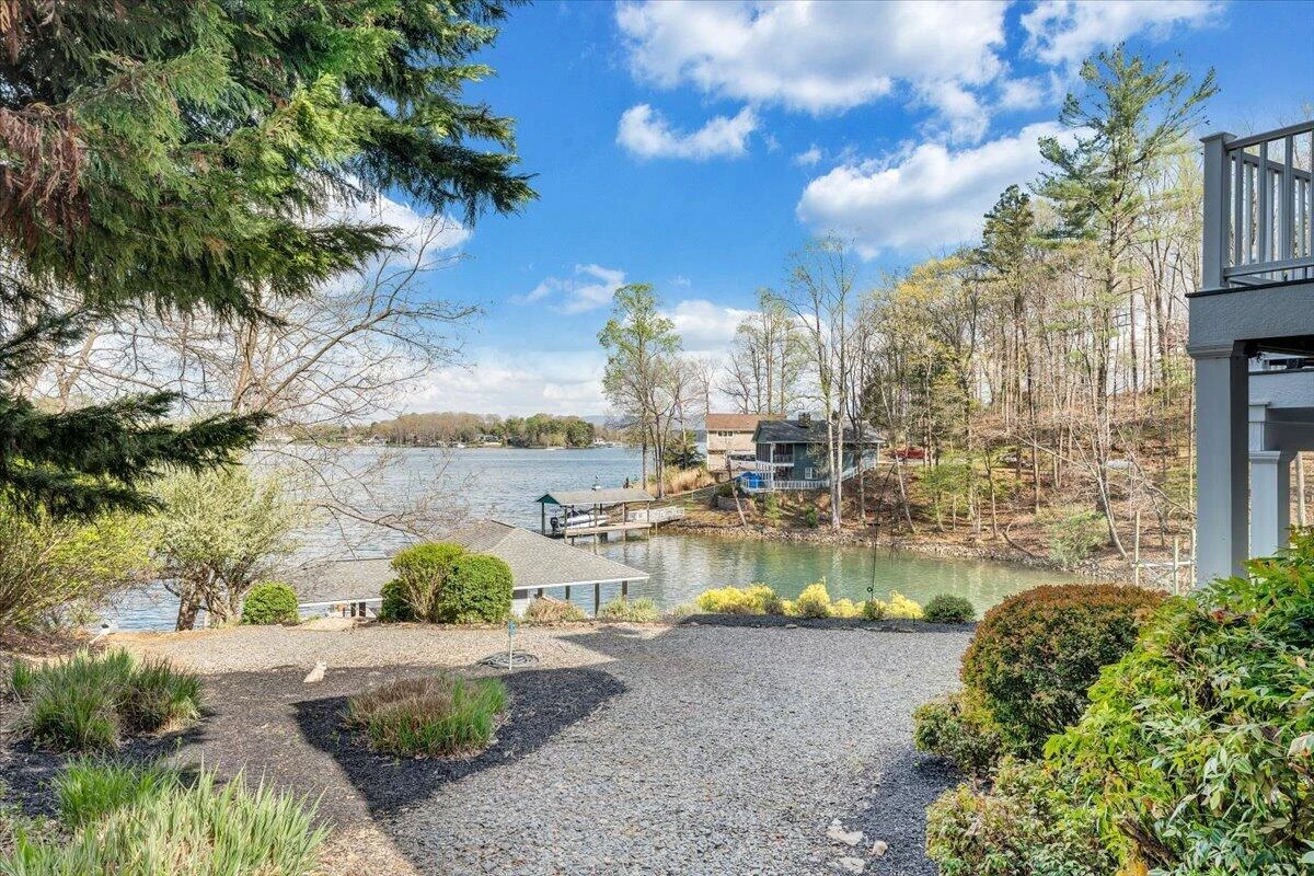 8599 Burnt Chimney RD - Photo 141