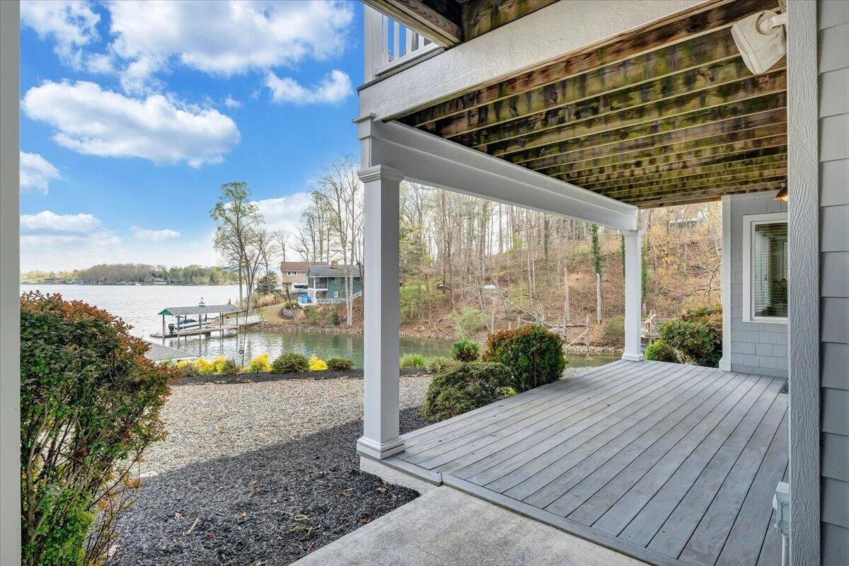 8599 Burnt Chimney RD - Photo 142
