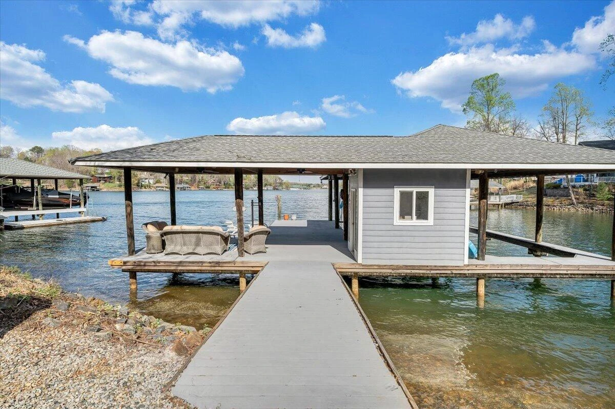 8599 Burnt Chimney RD - Photo 150