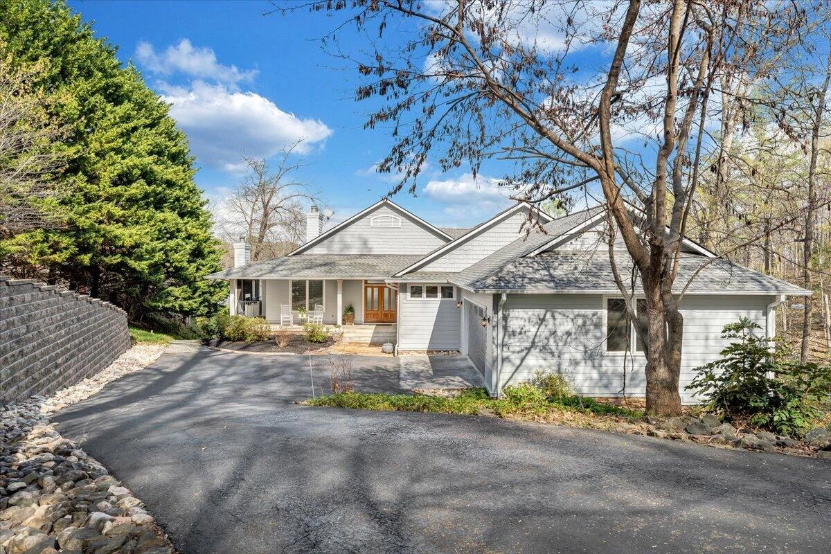 8599 Burnt Chimney RD - Photo 162
