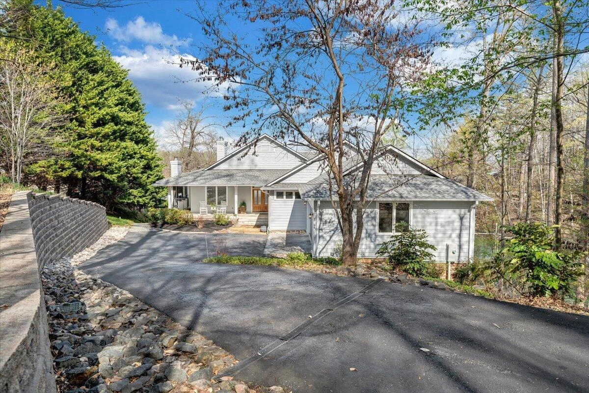 8599 Burnt Chimney RD - Photo 163
