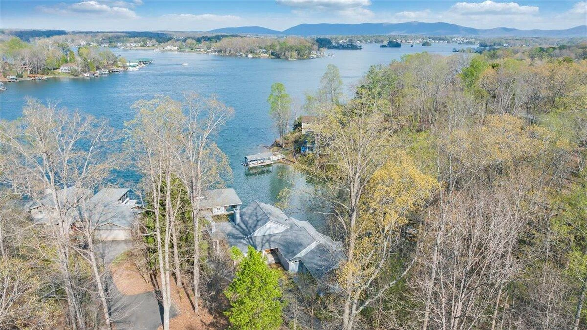 8599 Burnt Chimney RD - Photo 173