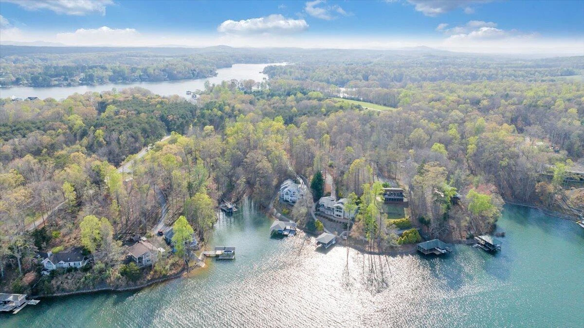 8599 Burnt Chimney RD - Photo 174