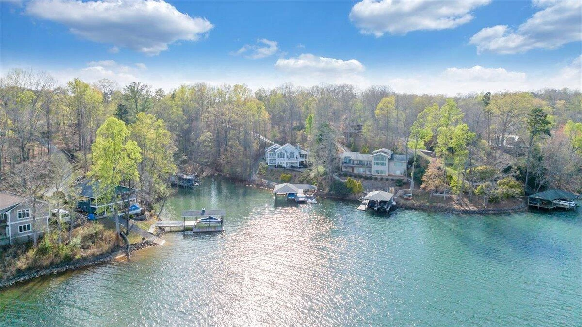 8599 Burnt Chimney RD - Photo 175