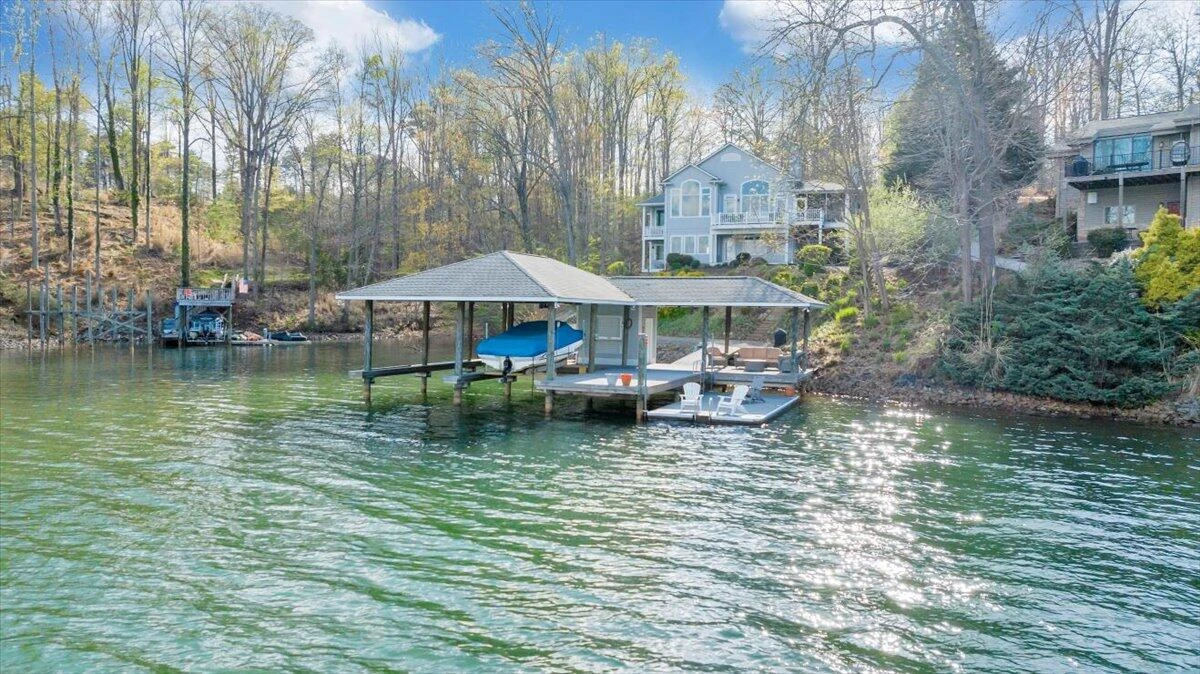 8599 Burnt Chimney RD - Photo 180