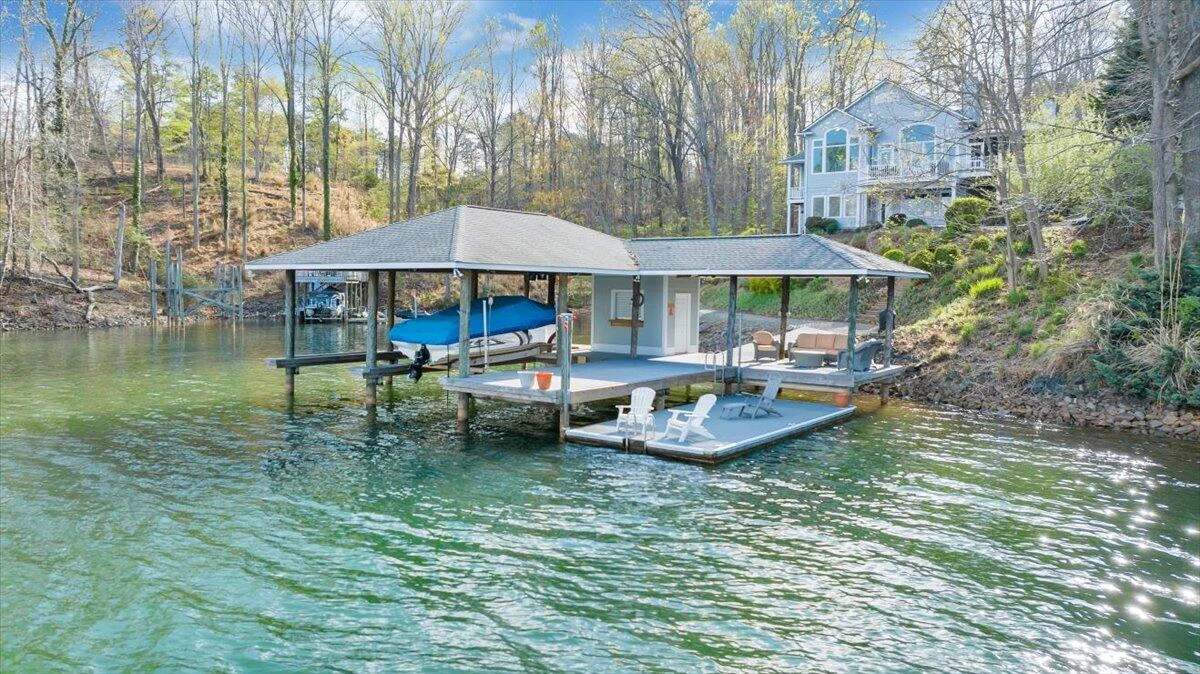 8599 Burnt Chimney RD - Photo 181