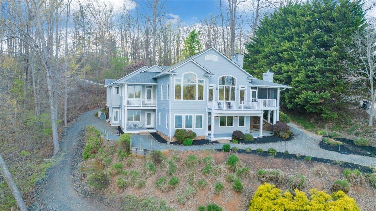 8599 Burnt Chimney RD - Photo 182