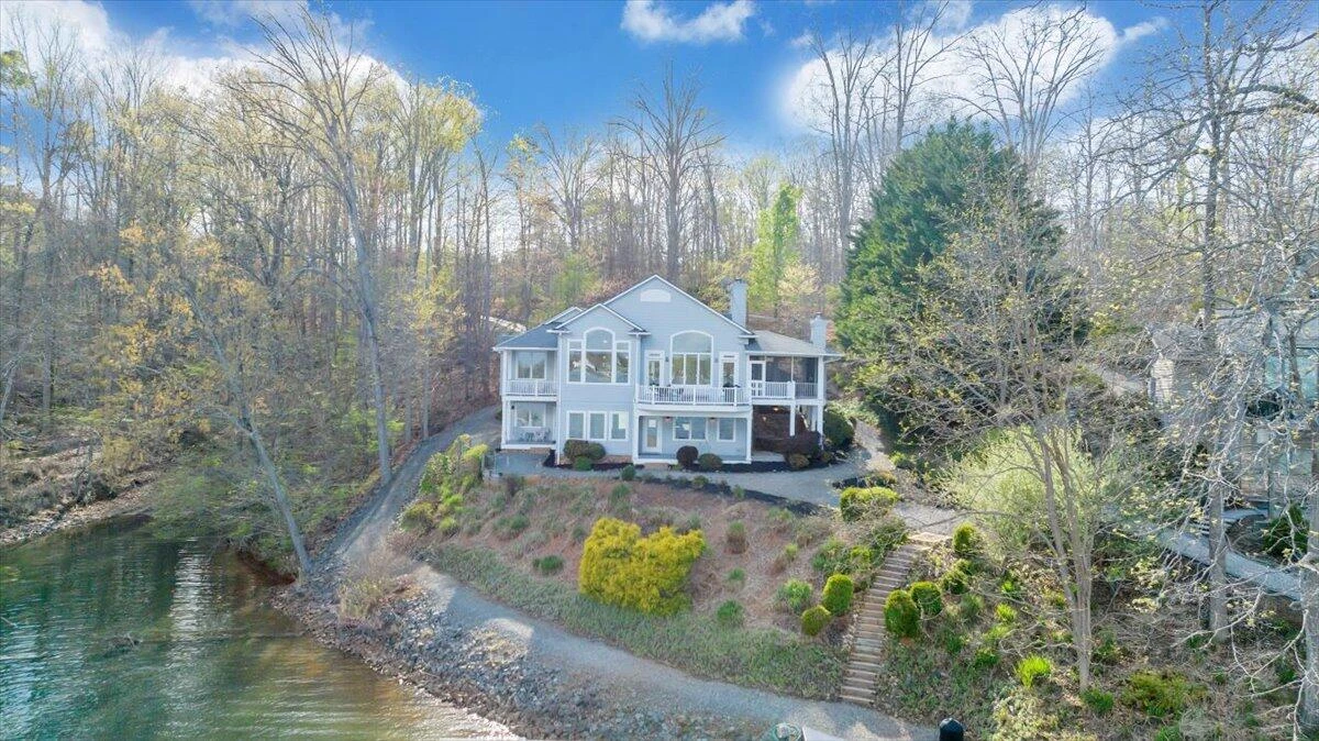 8599 Burnt Chimney RD - Photo 189