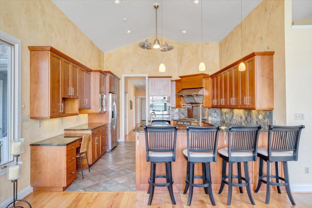 8599 Burnt Chimney RD - Photo 44