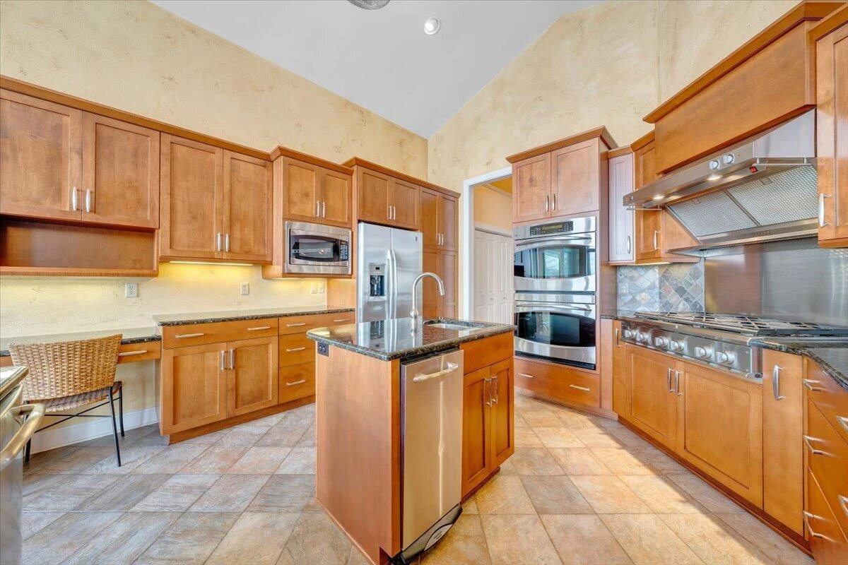 8599 Burnt Chimney RD - Photo 49