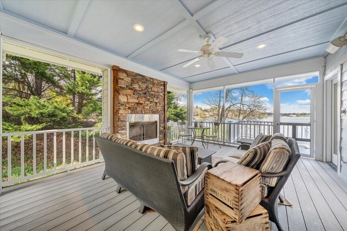 8599 Burnt Chimney RD - Photo 86