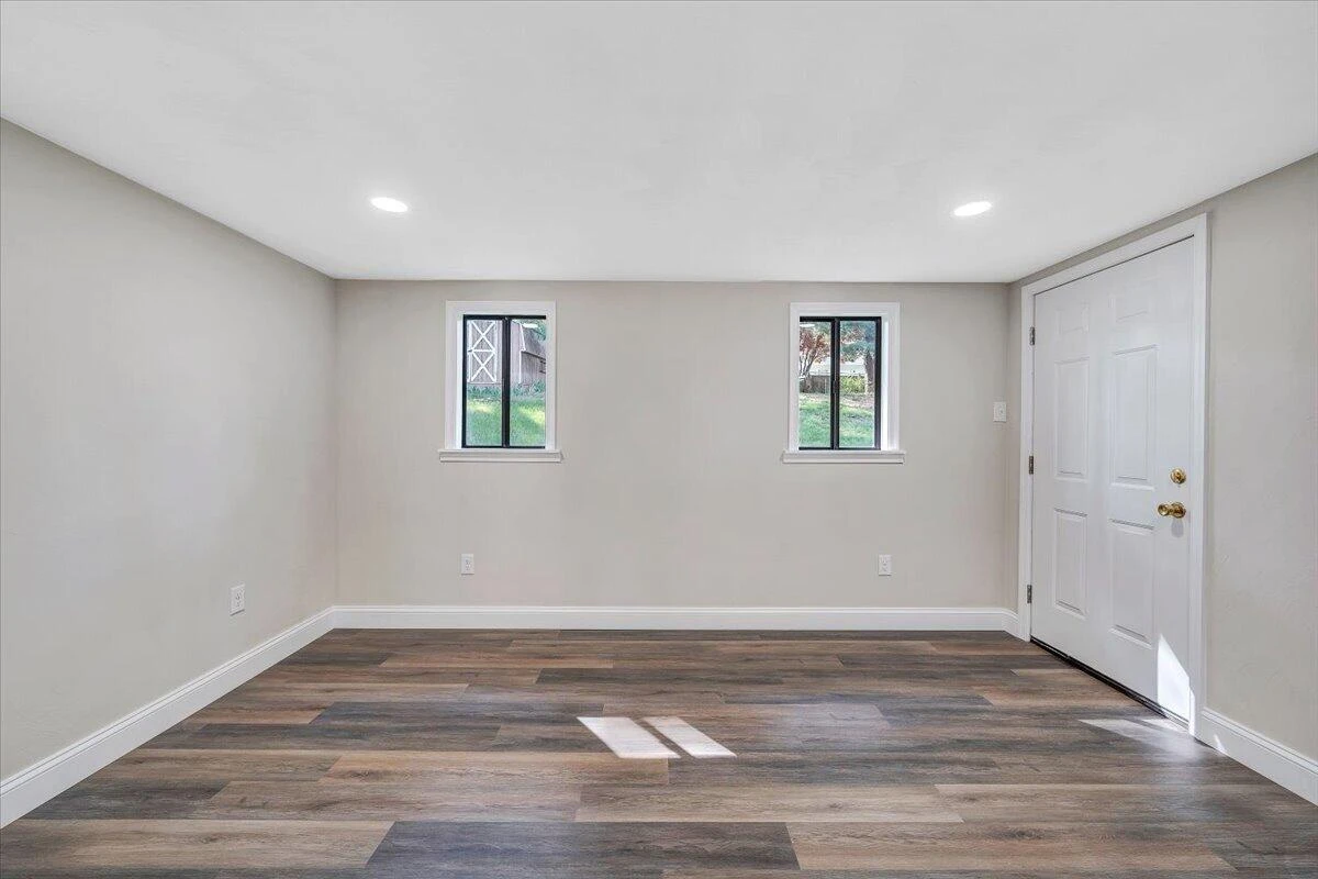 2159 Beavers LN - Photo 17